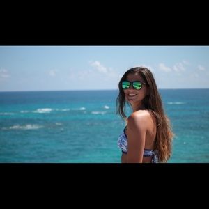 Meet your Posher, Brianna